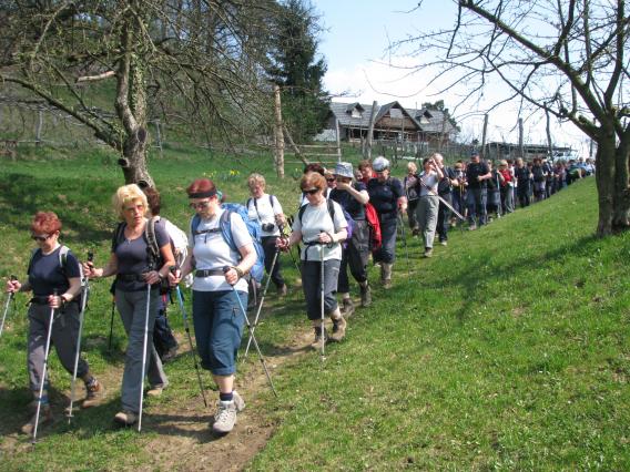 skozi Lanšperk in nato je sledil spust proti Dobrni