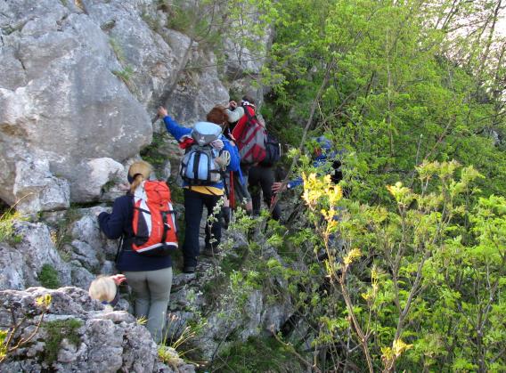 že kmalu na začetku je bilo treba premagati nekoliko zahtevnejši del poti