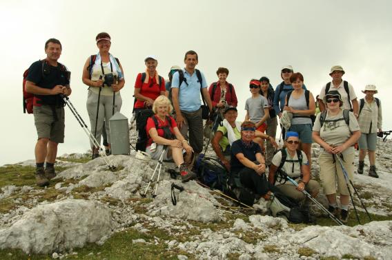 na Velikem vrhu pa ena skupinska