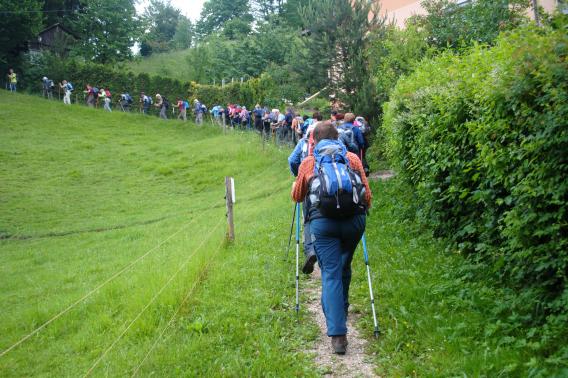 Tržič je prav kmalu ostal pod nami
