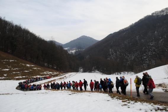 udeleženci pohoda iz različnih planinskih društev Slovenije in Hrvaške