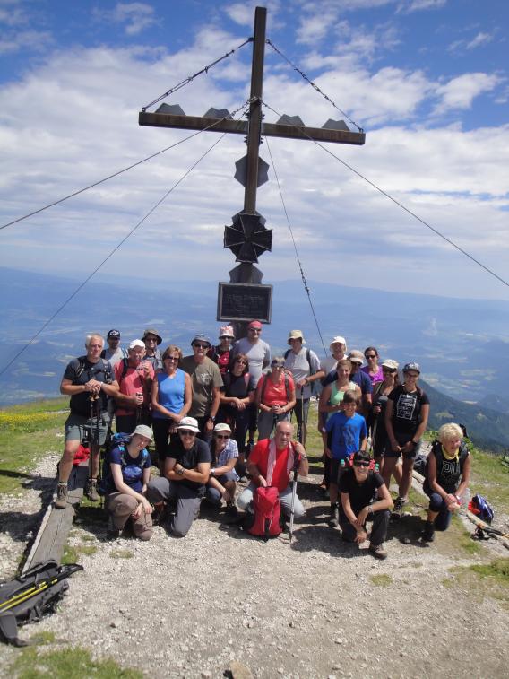  skupinska slika z vrha Obirja