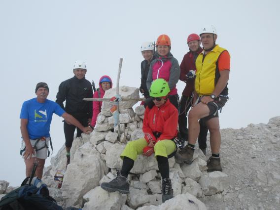 skupinska na vrhu Jalovca