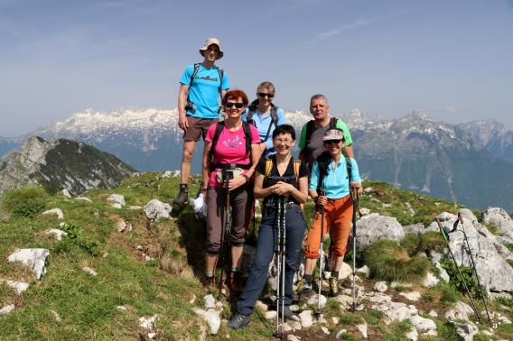 skupinska slika na vrhu Krasjega vrha